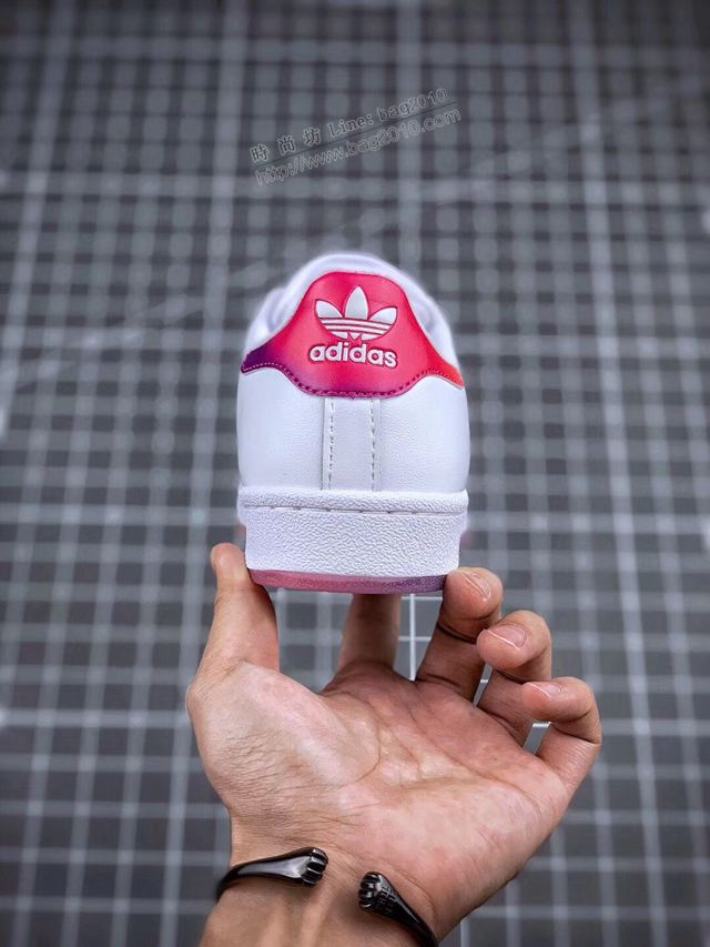 Adidas白鞋 EG8133 漸變水晶 阿迪達斯休閒板鞋 男女同款  hdx13299